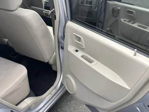Nissan Otti