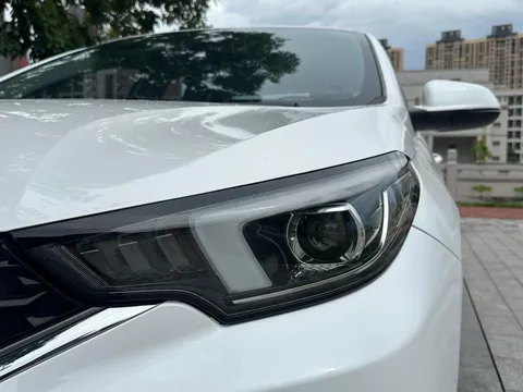 Chery Arrizo 5