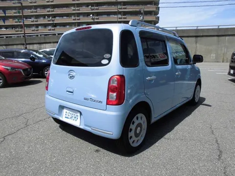 Daihatsu Mira Cocoa