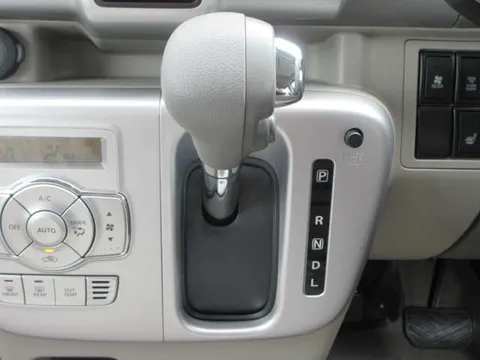 Nissan Clipper Rio