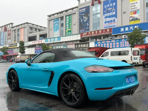 Porsche 718