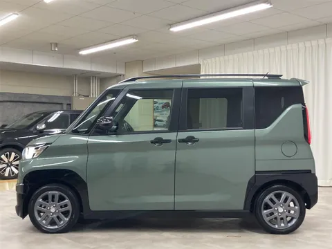 Mitsubishi Delica Mini