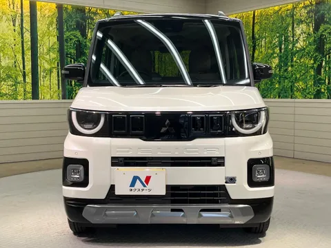 Mitsubishi Delica Mini