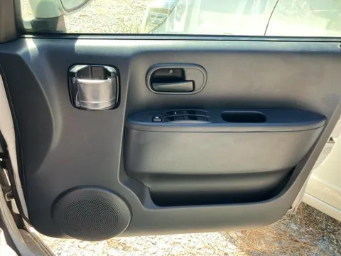 Nissan Otti