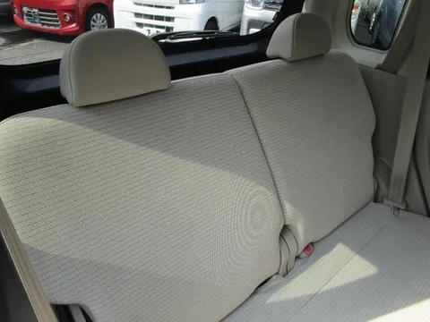 Nissan Otti