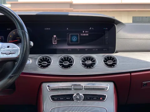 Mercedes-Benz CLS-Class