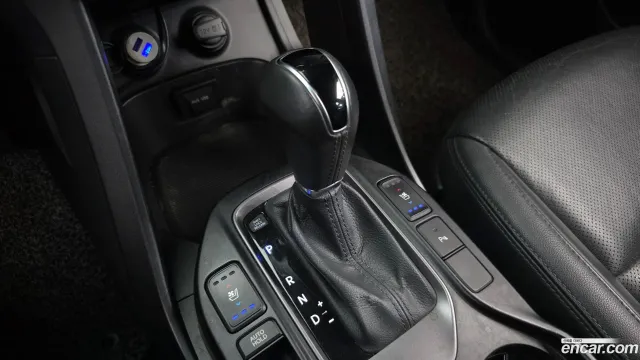 Hyundai Grand Santa Fe (Maxcruz)