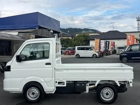 Nissan Clipper Truck