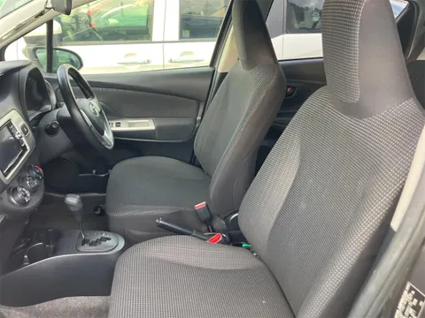 Toyota Yaris (Vitz)