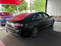 Lincoln MKZ