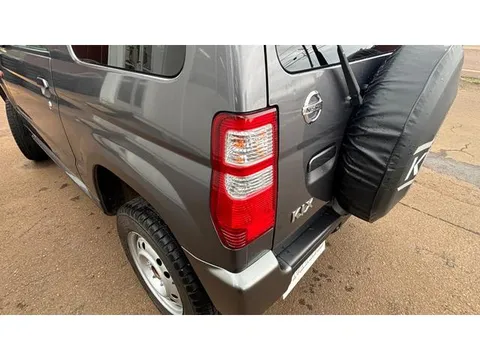 Nissan KIX