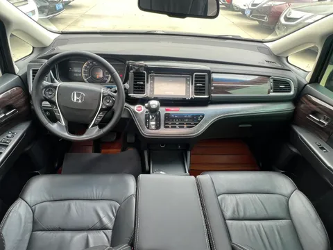 Honda Elysion