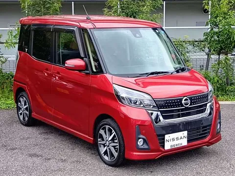 Nissan Dayz Roox