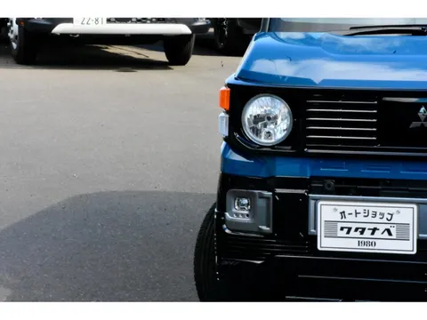 Mitsubishi Delica Mini