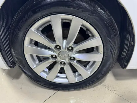 Kia Cerato (K3)