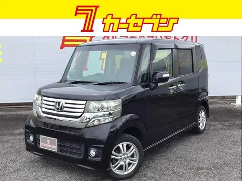 Honda N-BOX Custom