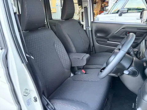 Suzuki Spacia Gear