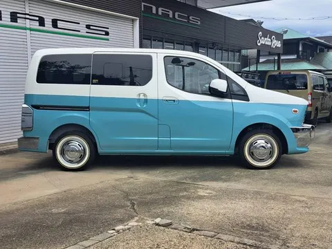 Nissan Vanette