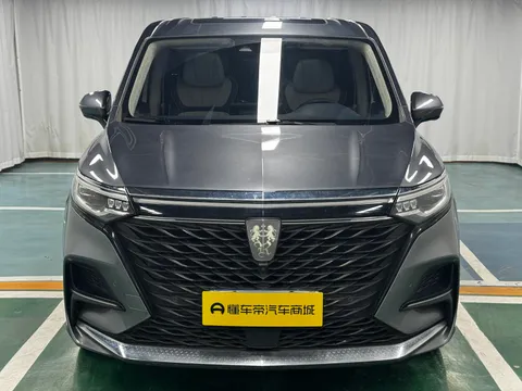 Roewe iMAX8