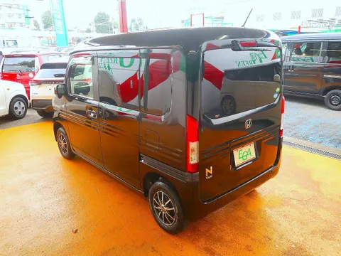 Honda N-VAN Plus Style