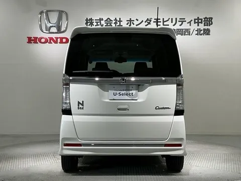 Honda N-BOX Custom