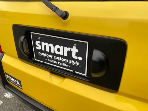 Daihatsu Naked