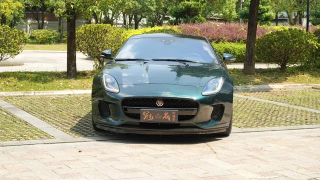 Jaguar F-Type