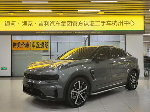 Lynk & Co 05