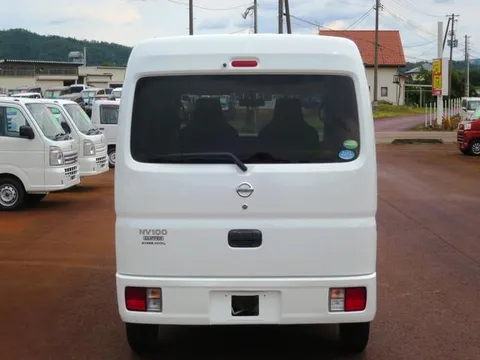 Nissan Clipper