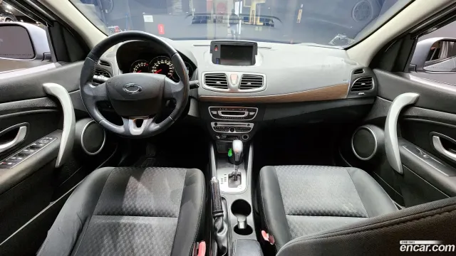 Renault SM3