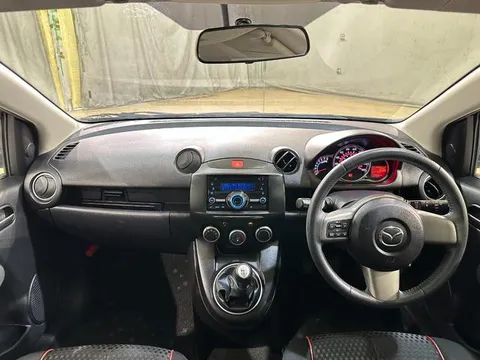 Mazda Mazda2 (Demio)