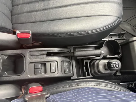 Suzuki Jimny Nomade