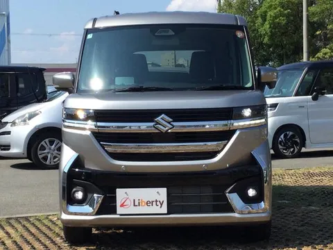 Suzuki Spacia Custom