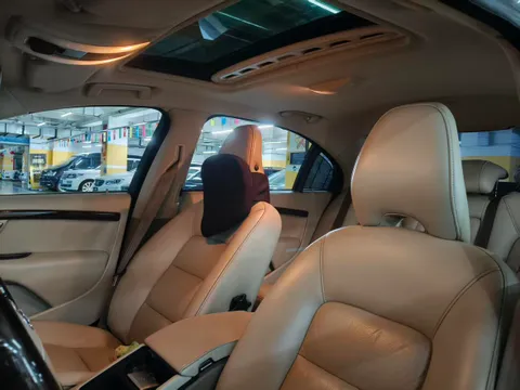 Volvo S80L
