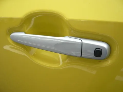 Subaru Pleo Plus