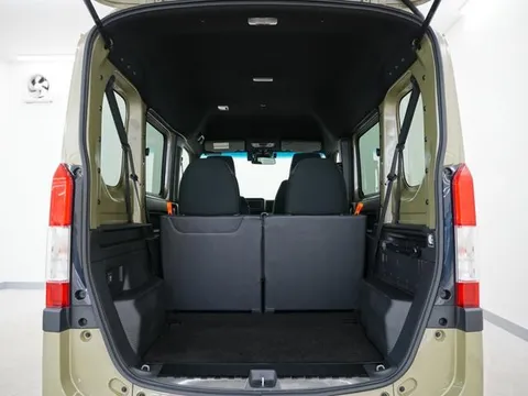 Honda N-VAN Plus Style