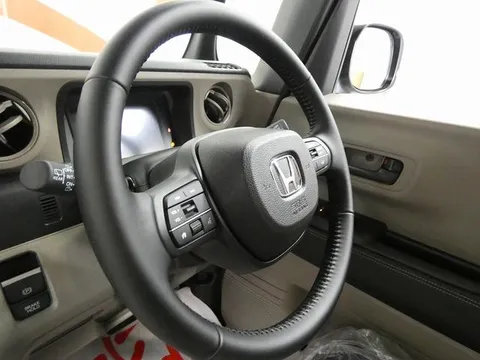 Honda N-BOX Joy