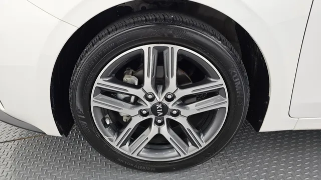Kia Cerato (K3)