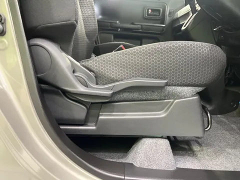 Suzuki Spacia Base