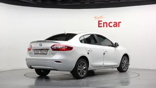 Renault SM3
