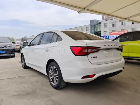 Roewe i5
