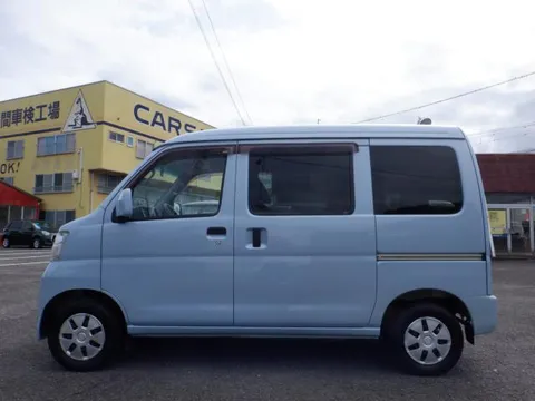 Daihatsu Hijet Cargo