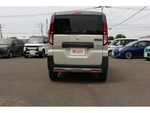 Suzuki Spacia Gear