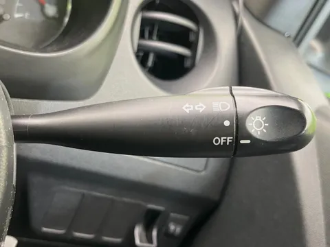 Daihatsu Mira Custom