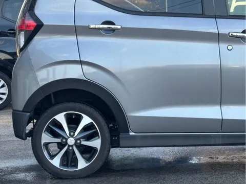Mitsubishi eK X