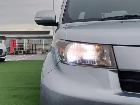 Toyota bB