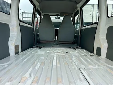 Mitsubishi Minicab Van