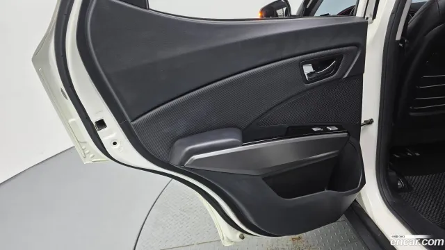 SsangYong Tivoli XLV (Tivoli Air)