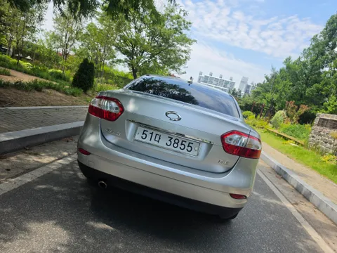 Renault SM3
