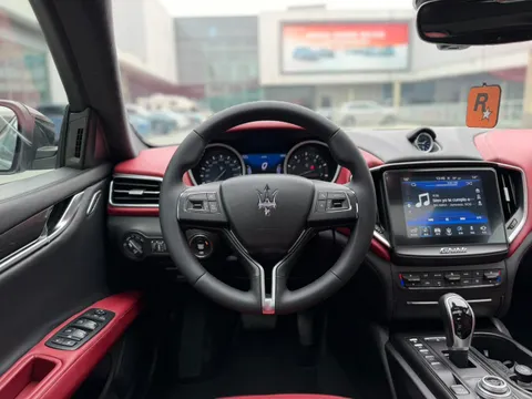 Maserati Ghibli